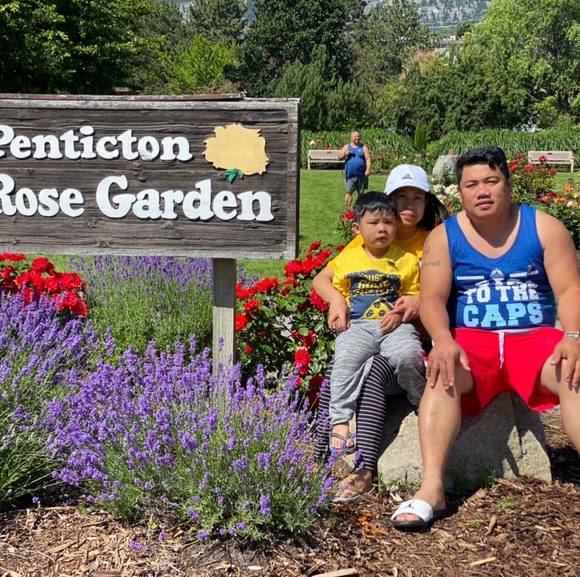 Meet your Posher, Yhet - Picture 1 of 1